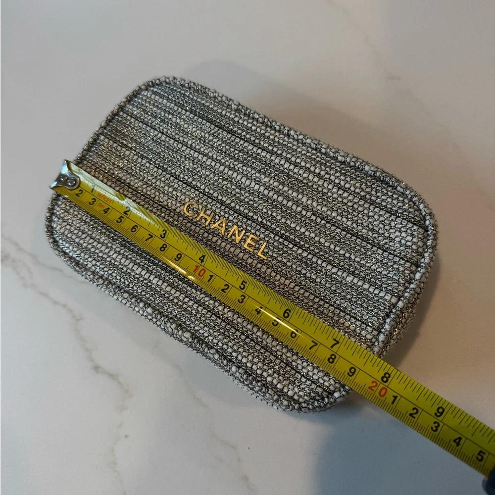 Chanel Black, White and Silver Woven Cosmetic Bag - Picture 6 of 8